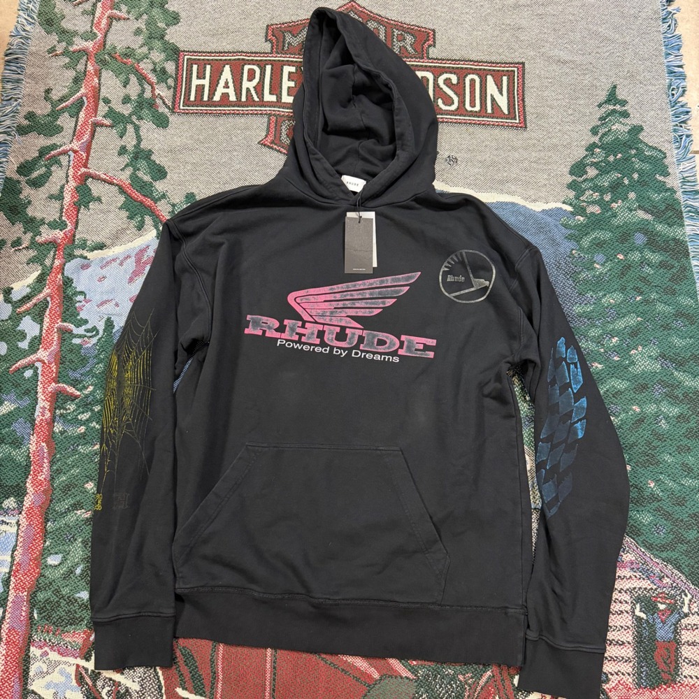 Rhude Powered by Dreams Cobra Smokers Die Younger Hoodie Black Mens